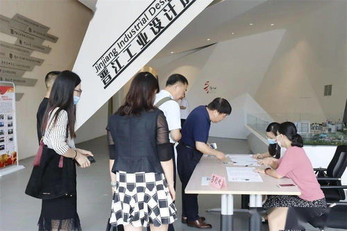 萊賽爾纖維開(kāi)發(fā)應(yīng)用技術(shù)交流對(duì)接活動(dòng)在園區(qū)舉行