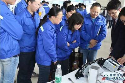 走進(jìn)濰柴汽車(chē)新技術(shù)展示交流會(huì)圓滿舉行