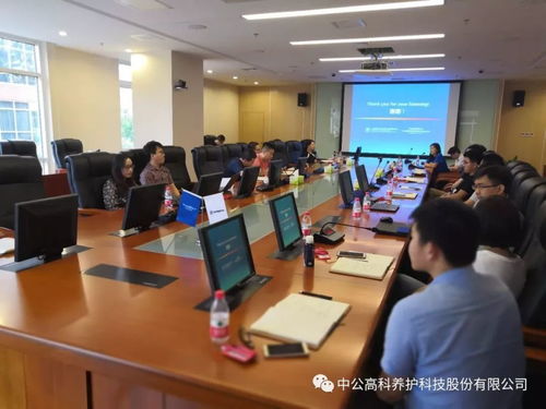 美國德克薩斯州交通廳養(yǎng)護管理處負責人李征教授來我司開展技術交流